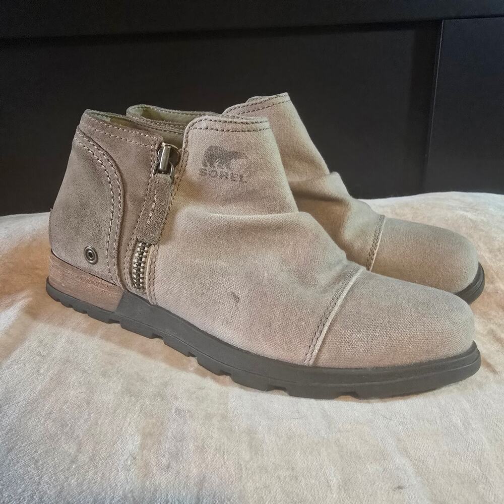 Sorel Major Low Cut Chukka tan suede and‎ canvas booties ankle boots size 7